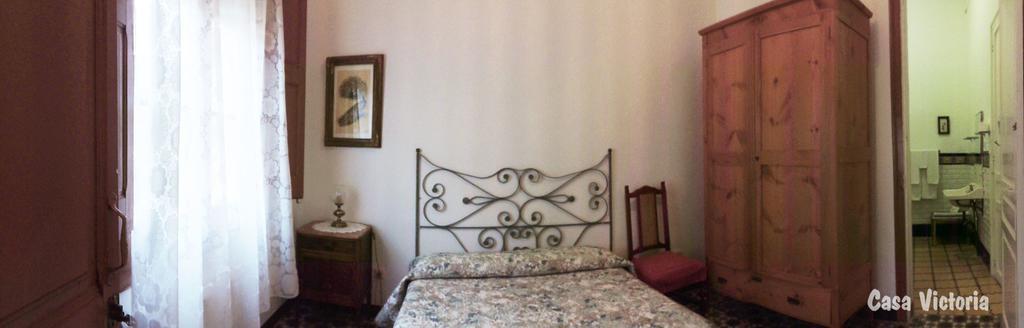 Casa Victoria Guest House La Vilella Baixa Luaran gambar